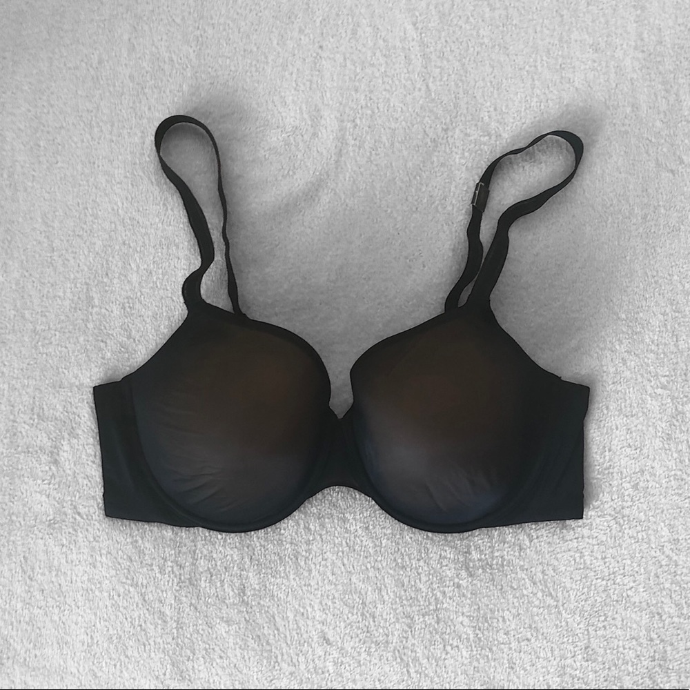 Victoria’s Secret Angel light full coverage bra